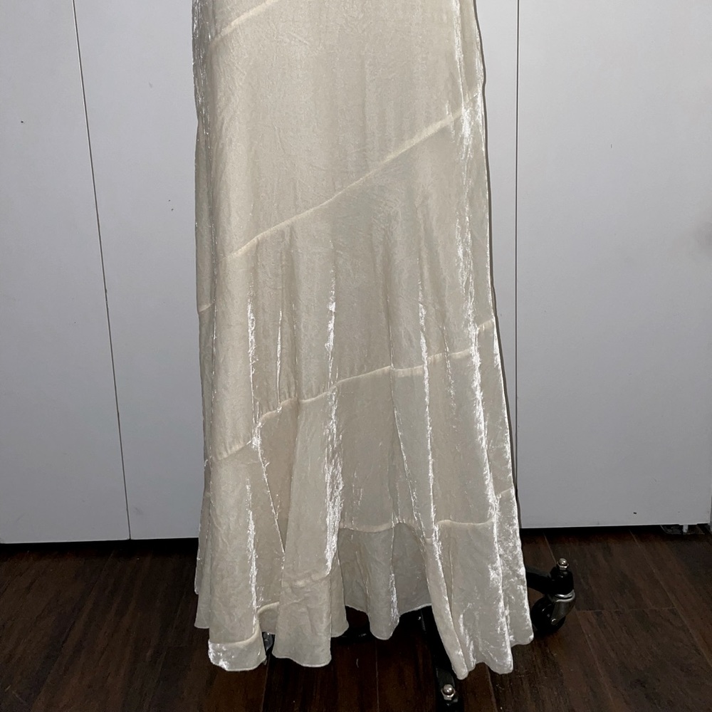 Gorgeous White Velvet Skirt!